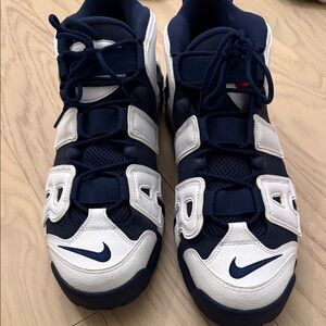 Nike Mens Scottie Pippens Navy and White Sneakers